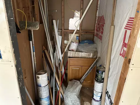 Bath - 619 Westbrook St, Benton, AR 72015 photo 5 of 5