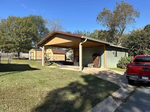 Exterior - 619 Westbrook St, Benton, AR 72015 photo 2 of 16