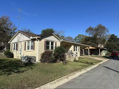 Exterior - 619 Westbrook St, Benton, AR 72015 photo 5 of 16