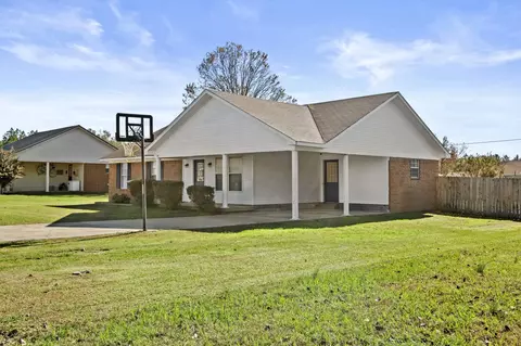 1807 Peachwood Cv, Beebe, AR 72012 photo 3