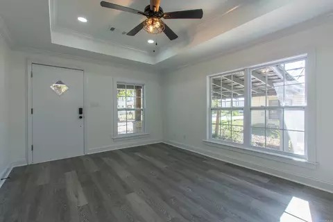 601 S Border St, Benton, AR 72015 photo 6