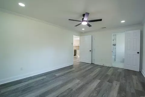 601 S Border St, Benton, AR 72015 photo 22