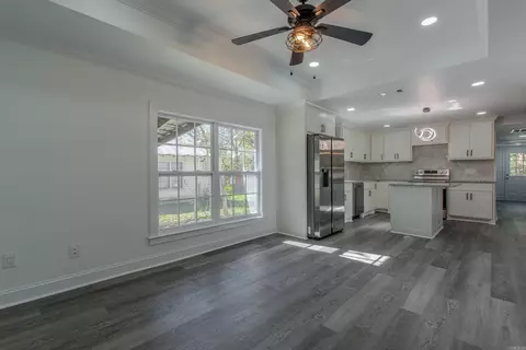 601 S Border St, Benton, AR 72015 photo 7