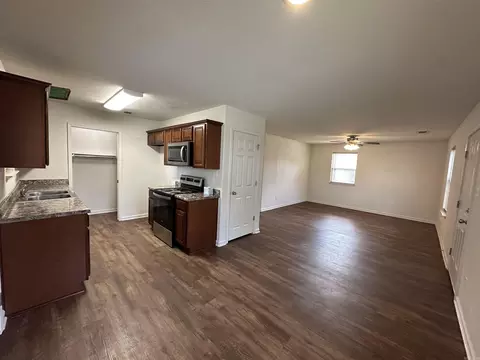 726 Huckaby Ln, Benton, AR 72015 photo 11