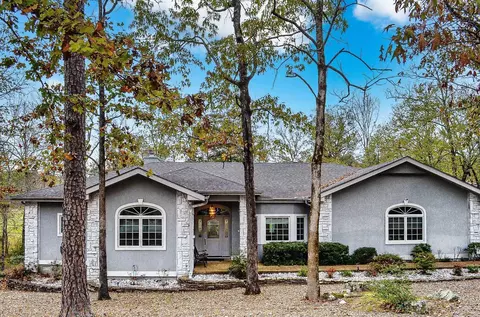 31 Loyola Dr, Hot Springs Village, AR 71909