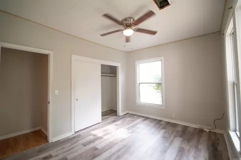 229 Oliver St, Conway, AR 72034 photo 5
