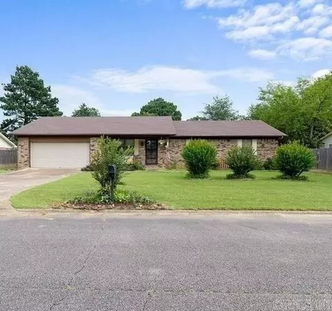 116 Hefner St, Searcy, AR 72143
