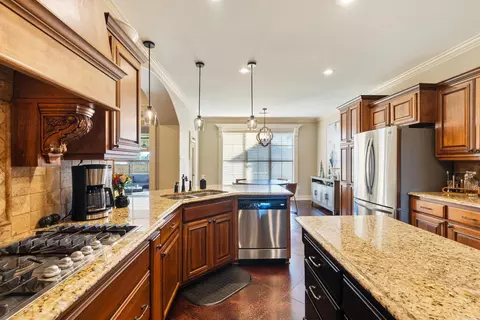 Kitchen - 5115 Greystone Dr, Conway, AR 72034 photo 7 of 8