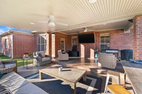 Exterior - 5115 Greystone Dr, Conway, AR 72034 photo 4 of 8