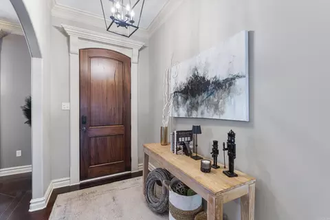 Entry Way - 5115 Greystone Dr, Conway, AR 72034 photo 1 of 4