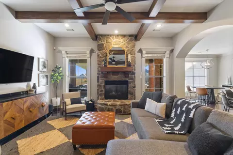 Living - 5115 Greystone Dr, Conway, AR 72034 photo 3 of 6