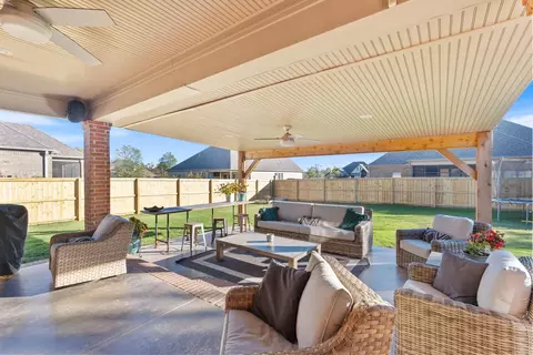 Exterior - 5115 Greystone Dr, Conway, AR 72034 photo 2 of 8