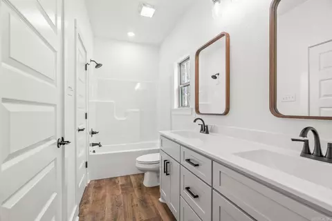 Bath - 35 Sky Eagle Dr, Greenbrier, AR 72058 photo 1 of 3