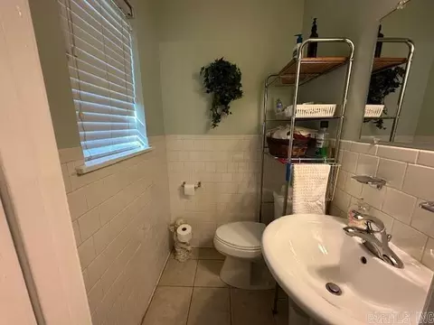 Bath - 108 Willow Loop, Lonoke, AR 72086 photo 2 of 2