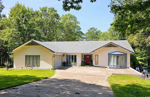 23 La Granja Cir, Hot Springs Village, AR 71909