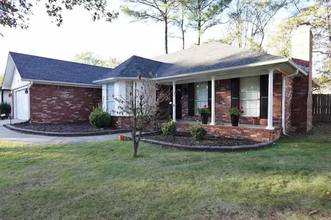 Exterior - 283 Pickwicket Dr, Conway, AR 72034 photo 3 of 10