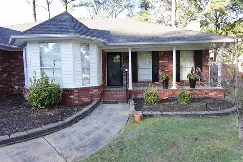Exterior - 283 Pickwicket Dr, Conway, AR 72034 photo 2 of 10