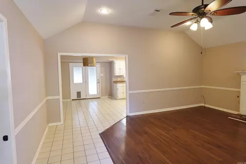 Living - 283 Pickwicket Dr, Conway, AR 72034 photo 3 of 4