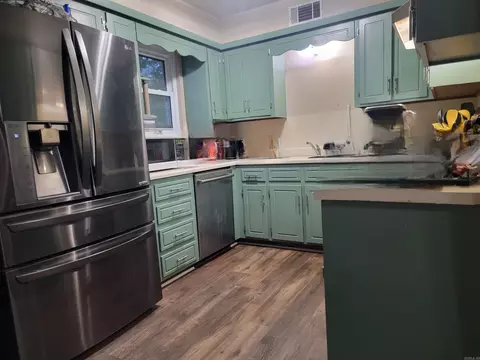 Kitchen - 1802 Greenwood Cv, Beebe, AR 72012 photo 1 of 2