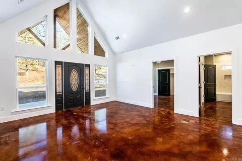 Entry Way - 12 Eagle Dr, Conway, AR 72032 photo 3 of 5