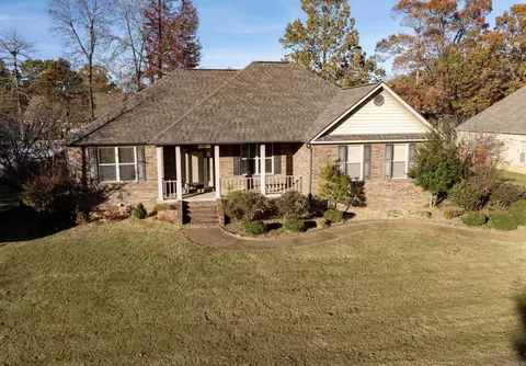 813 Copperfield Cir, Heber Springs, AR 72543