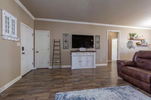 Entry Way - 3007 Chapman Ct, Bryant, AR 72022 photo 1 of 1