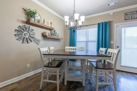 Dining - 3007 Chapman Ct, Bryant, AR 72022 photo 2 of 2