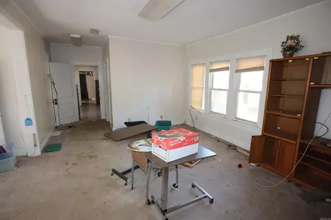 Living - 4324 Lowman Rd, Pine Bluff, AR 71603 photo 1 of 1
