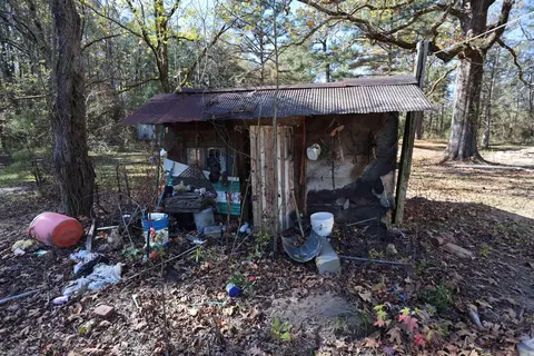 Exterior - 4324 Lowman Rd, Pine Bluff, AR 71603 photo 7 of 18