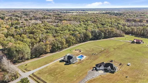 View/Area - 1515 Pickthorne Rd, Cabot, AR 72023 photo 3 of 5