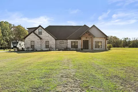 Exterior - 1515 Pickthorne Rd, Cabot, AR 72023 photo 1 of 7
