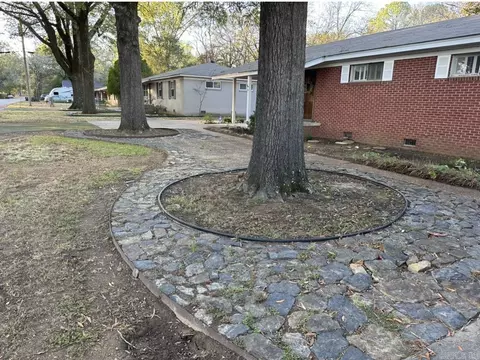 1312 Garvin, Conway, AR 72034 photo 3