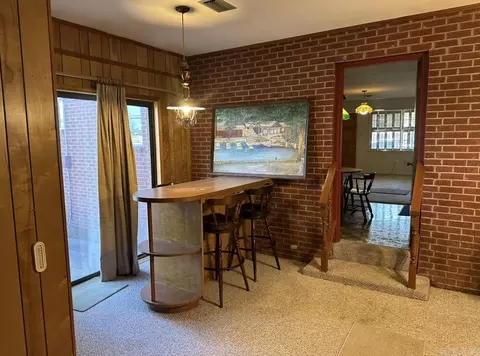 1312 Garvin, Conway, AR 72034 photo 10