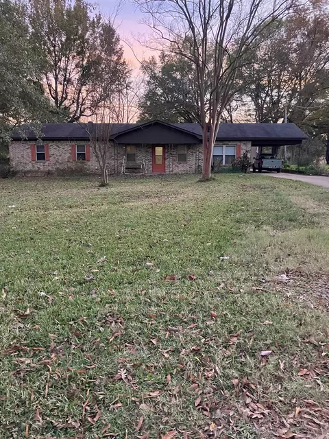 107 Sfc 810, Forrest City, AR 72335