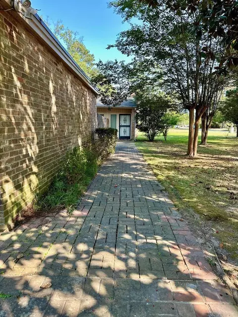 1903 W 42nd, Pine Bluff, AR 71603 photo 1