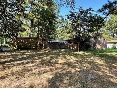 1903 W 42nd, Pine Bluff, AR 71603 photo 2