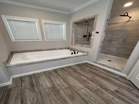 Bath - 85 Weekender, Mount Ida, AR 71957 photo 2 of 6