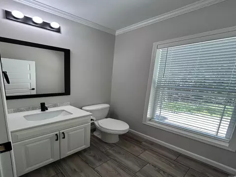 Bath - 85 Weekender, Mount Ida, AR 71957 photo 6 of 6
