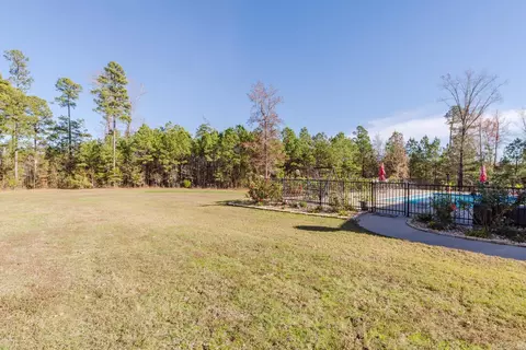 Exterior - 2025 Westerman Dr, Benton, AR 72015 photo 10 of 13