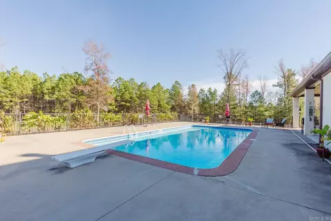 Exterior - 2025 Westerman Dr, Benton, AR 72015 photo 8 of 13