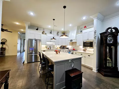 875 Steel, Conway, AR 72032 photo 4