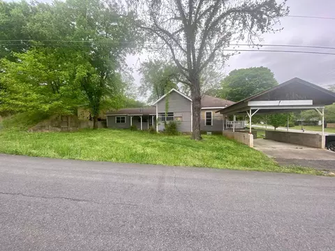 114 Pine St, Clinton, AR 72031 photo 2