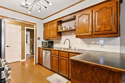 Kitchen - 2590 Jayme Cir, Conway, AR 72032 photo 1 of 2