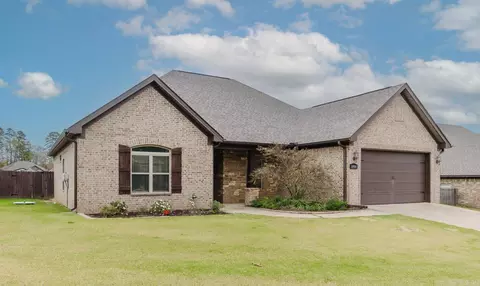 Exterior - 10904 Stonegate Dr, Alexander, AR 72002 photo 2 of 5