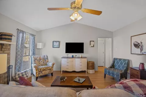 414 Bryant Meadows Dr, Bryant, AR 72022 photo 6