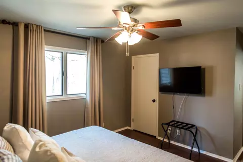 Bedroom - 39 Bluebird Ln # C, Mount Ida, AR 71957 photo 3 of 6