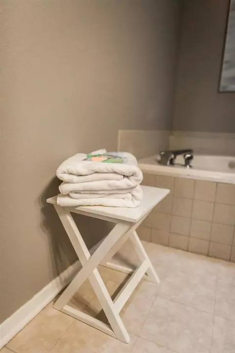 Bath - 39 Bluebird Ln # C, Mount Ida, AR 71957 photo 8 of 8