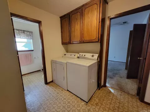 703 W Clark Ave, De Queen, AR 71832 photo 9