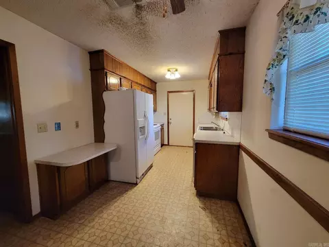 703 W Clark Ave, De Queen, AR 71832 photo 5