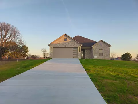 Exterior - 38 High Point Dr, Greenbrier, AR 72058 photo 1 of 21